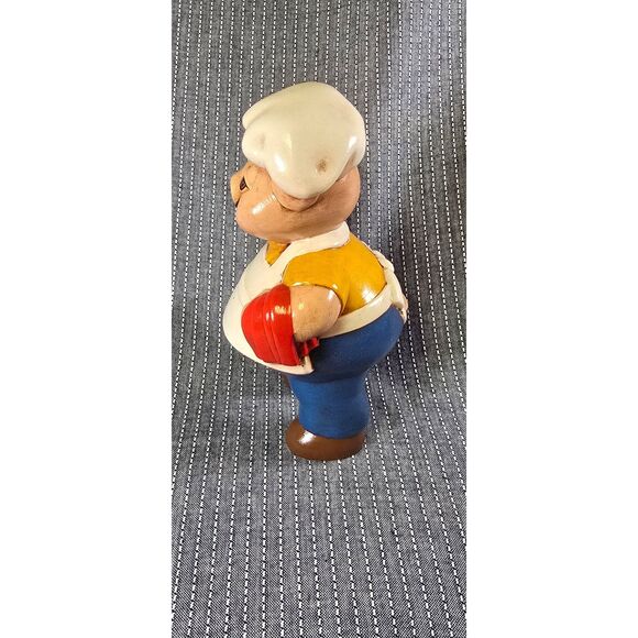 Vintage Ceramic Figurine of a Pig Chef - Picture 5 of 10